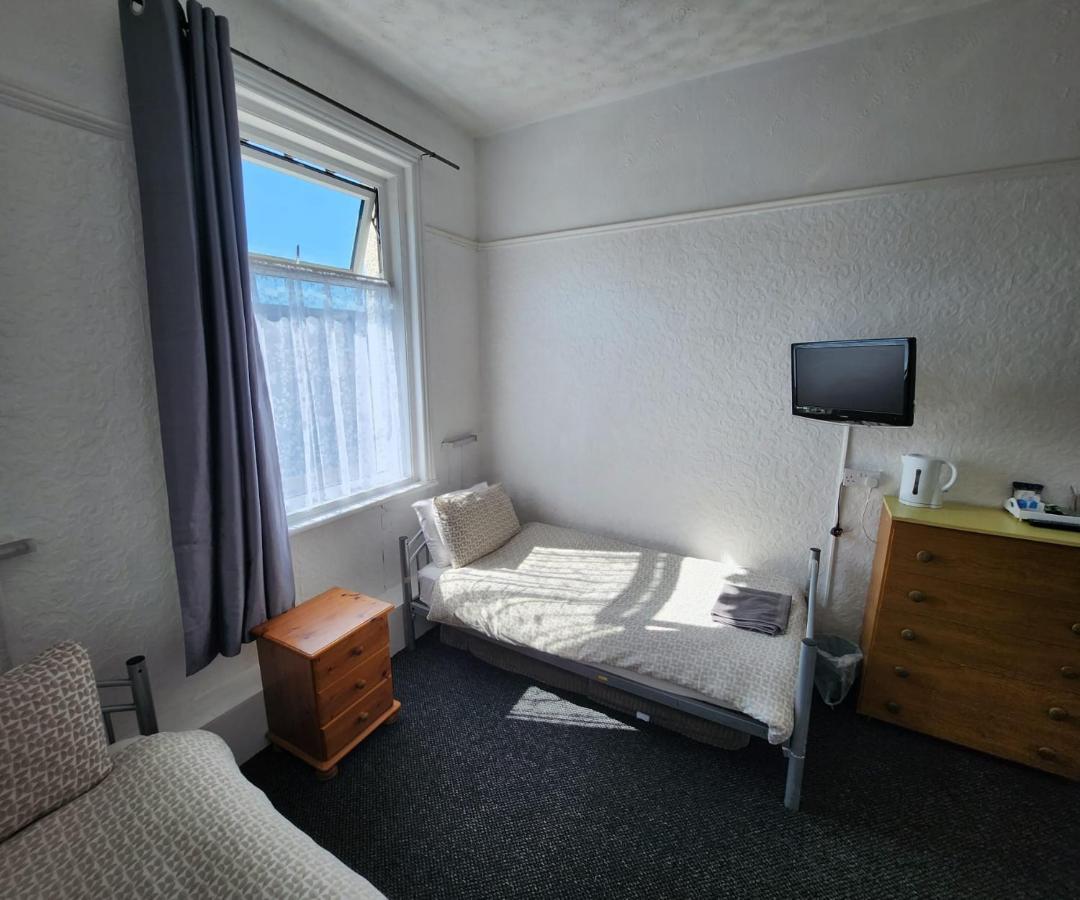 Hotel The Moorfield à Blackpool Extérieur photo