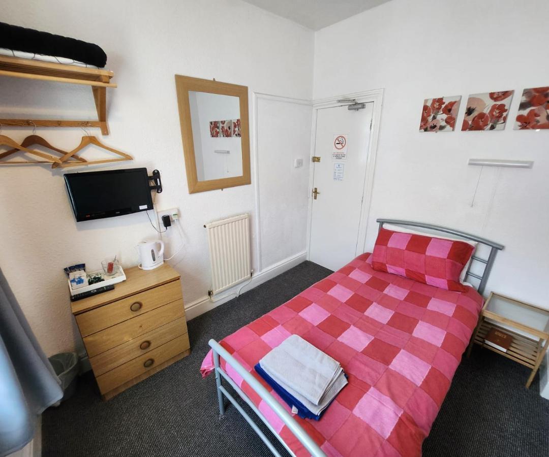 Hotel The Moorfield à Blackpool Extérieur photo